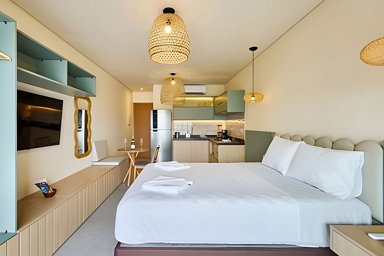 Loft con balcón cerca del mar