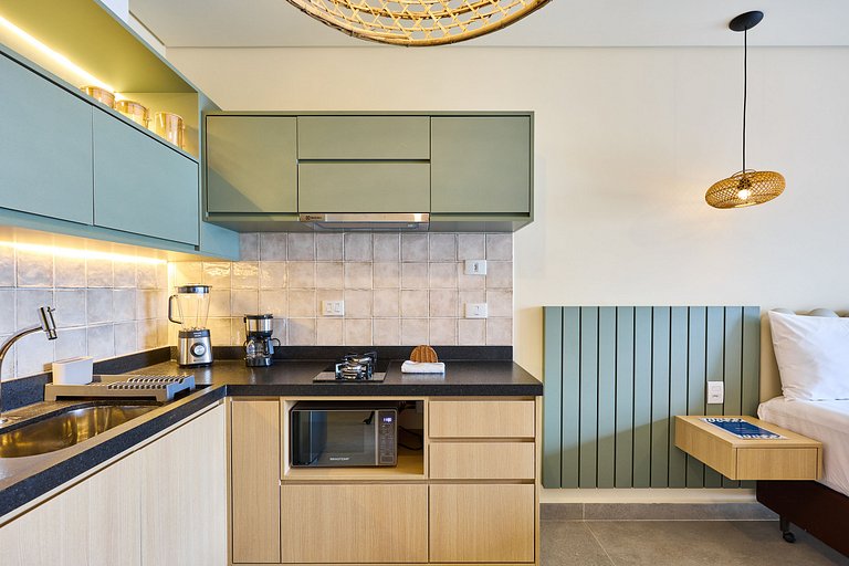 Loft com Varanda Próximo ao Mar